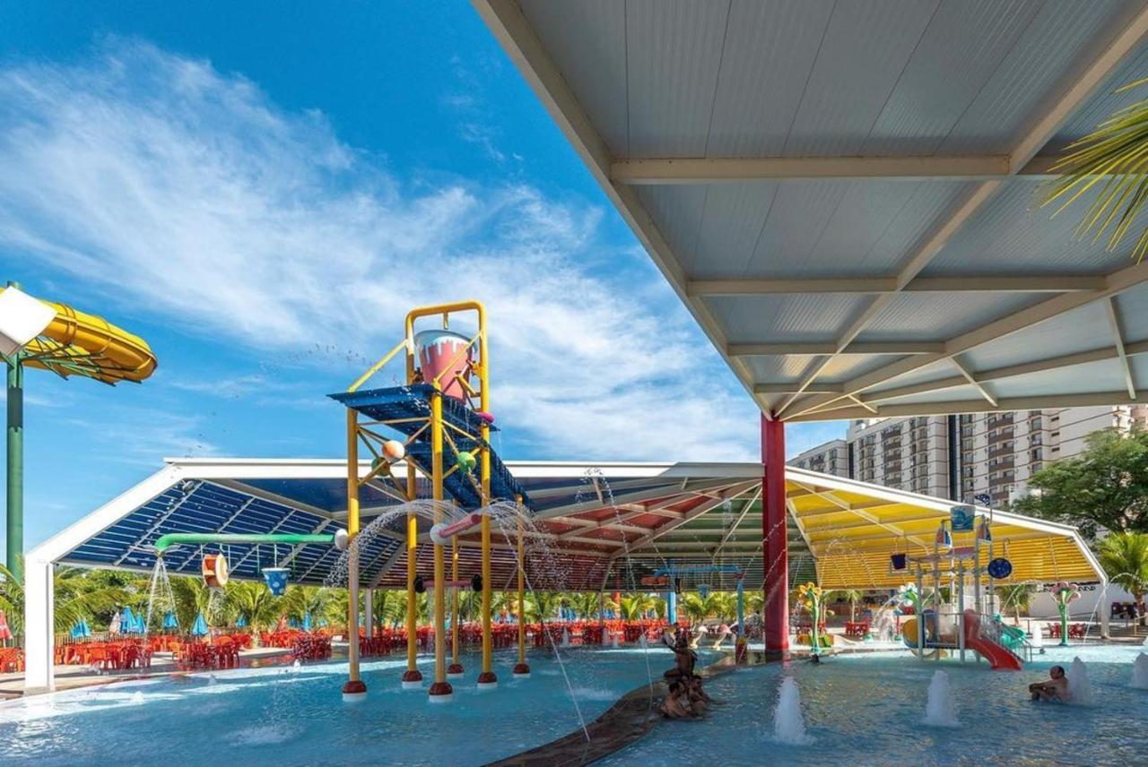 Diroma Resort Internacional Incluso 1 Acesso Ao Acqua Park Vulcao Caldas Novas Exteriér fotografie